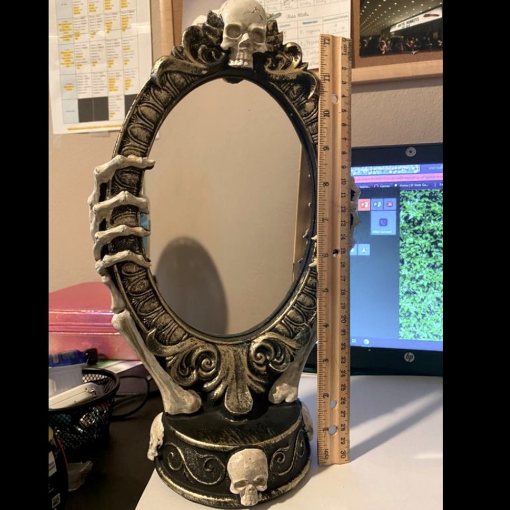 Skeleton Mirror